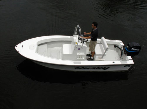 Открытый катер c подвесным мотором - 17 - Dusky Marine - для спортивной рыбалки