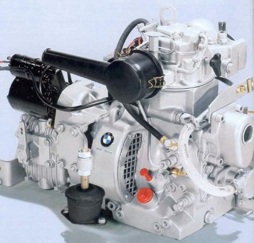 Двигатель in-bord - D7  - BMW Marine - дизельный / прогулочный / прямой впрыск