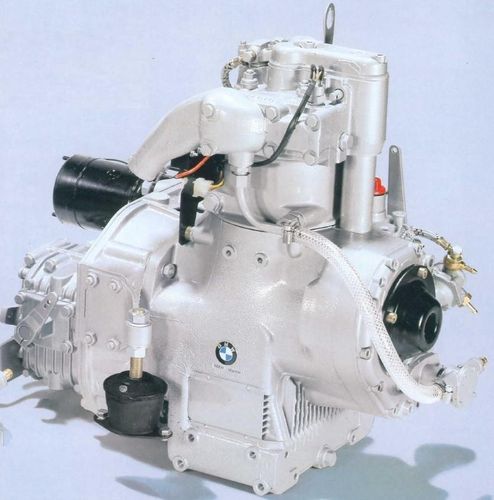 Двигатель in-bord - D12  - BMW Marine - дизельный / прогулочный / прямой впрыск