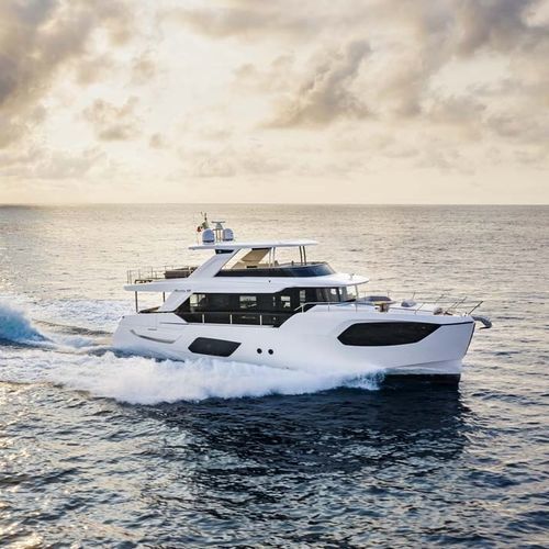 Круизная моторная яхта - NAVETTA 68 - Absolute Yachts - с флайбриджем / POD IPS / 4 каюты