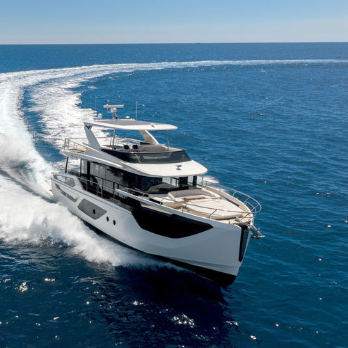 Круизная моторная яхта - Navetta 58 - Absolute Yachts - с флайбриджем / с внутренним мотором / двойной IPS