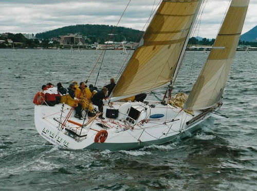 Гоночный парусник - BULL 12000 - Young Yacht Design