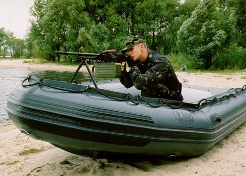 Профессиональный катер c подвесным мотором - R-440 - Adventure Inflatable boats - надувная лодка с полужестким корпусом