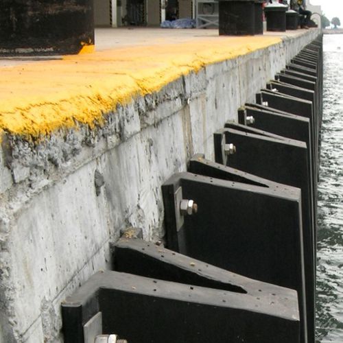 Кранец для порта - SANP series - Trelleborg Marine and Infrastructure - для пирса / угловой / в форме дуги