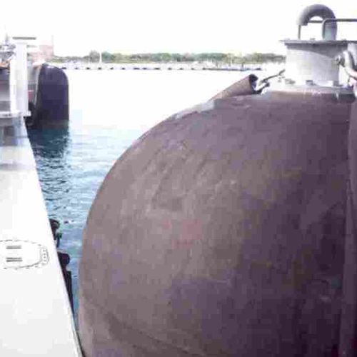 Кранец для порта - Trelleborg Marine and Infrastructure - для пирса / пневматический / гидропневматический