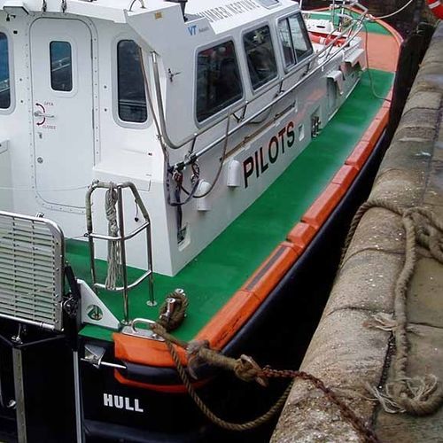 Кранец для рабочего катера - SBF - Trelleborg Marine and Infrastructure - для понтона / с закрытой ячейкой