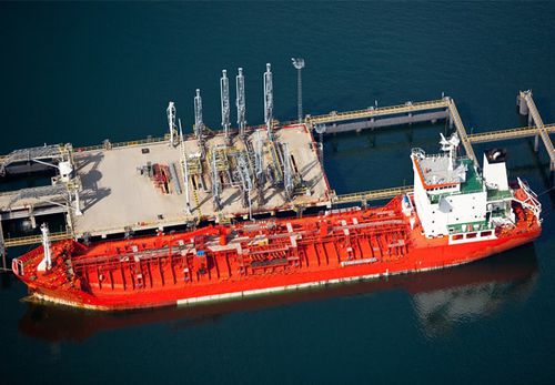 Безопасная система связи между судном и берегом (GNL) - ESL - Trelleborg Marine and Infrastructure