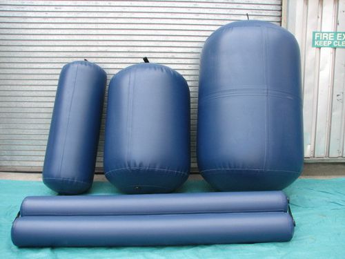 Кранец для катера - HEN0057XX Series - Wing & Henshaw inflatable Solutions - цилиндрический / надувной