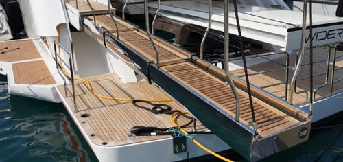 Мосток для яхты - MULTI  - Sanguineti Chiavari produzione articoli nautici s. - телескопический / ручной / с дистанционным управлением