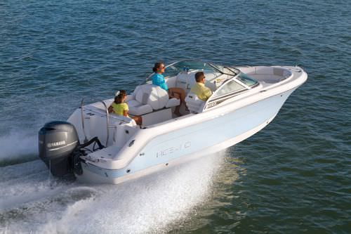 Небольшой катер c подвесным мотором - R227 - Robalo - боурайдер / с двойной консолью / для вейкборда
