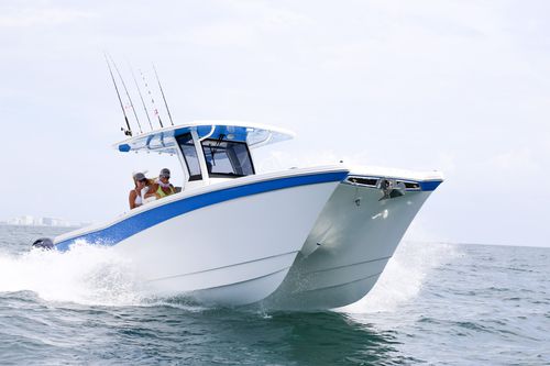 Открытый катер катамаран - 280CC-X - World Cat - c подвесным мотором / двухмоторный / с центральной консолью