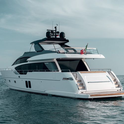 Круизная моторная яхта - SL86 - Cantieri Navali San Lorenzo - с флайбриджем / 4 каюты / 8 спальных мест