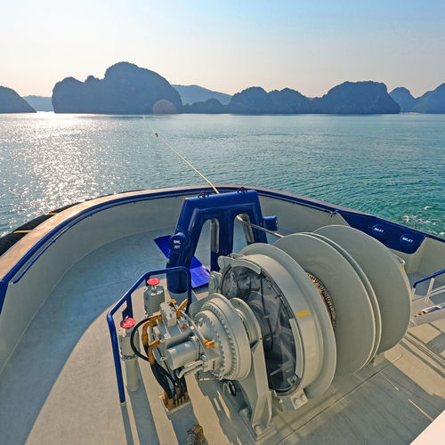 Лебедка для судна - Escort - Damen Marine Components - для буксировки / с гидравлическим приводом