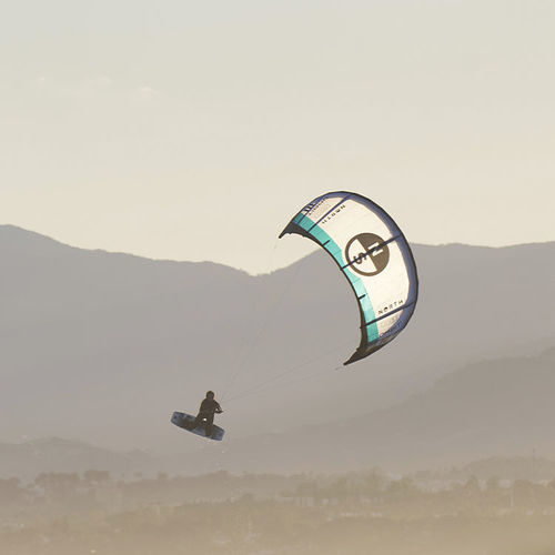 Крыло для кайтсерфинга в форме С - ORBIT PRO - North Kites - время, проводимое в воздухе