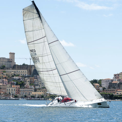 Грот - Ullman Sails - для яхты, участвующей в регате / с горизонтальным кроем / с радиальным кроем