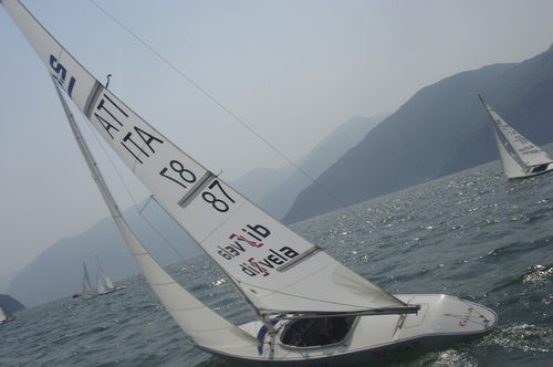 Фок - Ullman Sails - для килевого спортивного монотипа / с горизонтальным кроем / 2,4 метра
