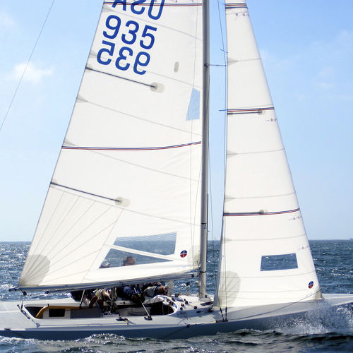 Грот - Ullman Sails - для килевого спортивного монотипа / с радиальным кроем / из Dacron®
