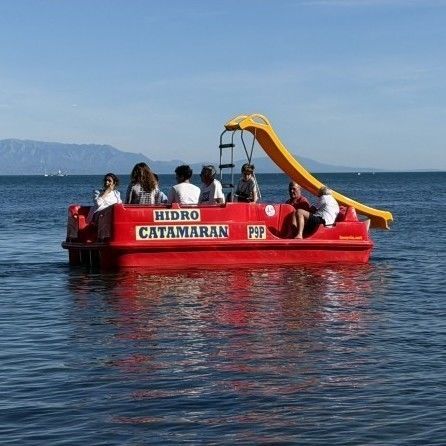 Прогулочный катамаран 7 и более мест - P9P - AVENTURAS AQUATICAS - LA NORIA - из полиэтилена / красный / механизированный