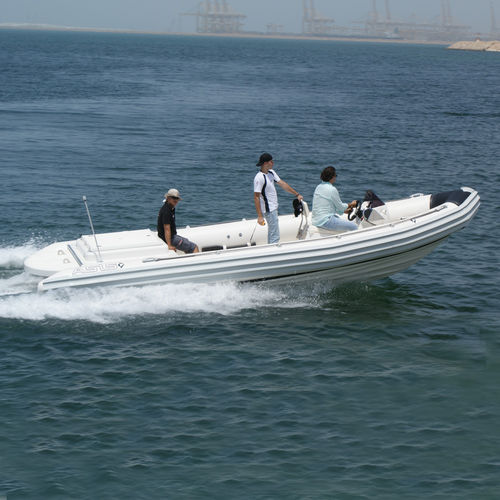 Профессиональный катер спасательное судно - 7.2 M - ASIS BOATS - с внутренним мотором / из стекловолокна / полужесткий