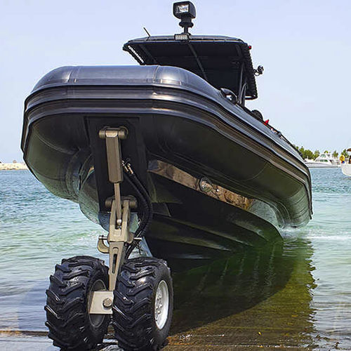 Надувная лодка c подвесным мотором - 9.0 M - ASIS BOATS - полужесткая / с центральной консолью / открытая