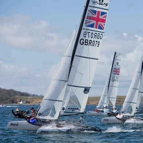 Спортивный катамаран на подводных крыльях - 15 Olympic - Nacra Sailing - одиночный / с двойной трапецией / из стеклопластика