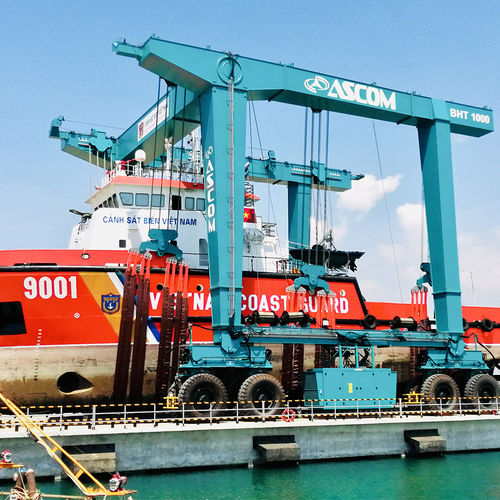 Судоподъемник с дистанционным управлением - BHT 1000 - ABI TRAILERS - для большой нагрузки / в форме U / на 4-х колесах