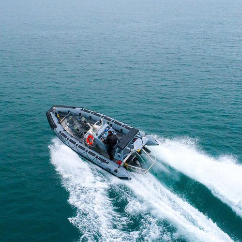 Профессиональный катер катер береговой охраны - ZH 662 LE - Zodiac Milpro International - c подвесным мотором / из алюминия / надувная лодка с полужестким корпусом