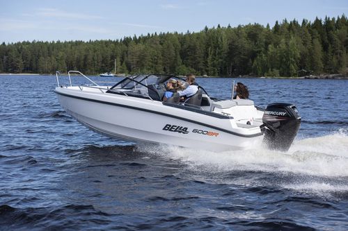 Небольшой катер c подвесным мотором - 600 BR - Bella Boats Oy - с двойной консолью / боурайдер / открытый