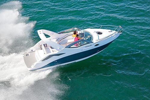 Прогулочный катер с каютой с внутренним мотором - 265 - FIBRAFORT BOATS BRAZIL - с боковой консолью / открытый / из стекловолокна