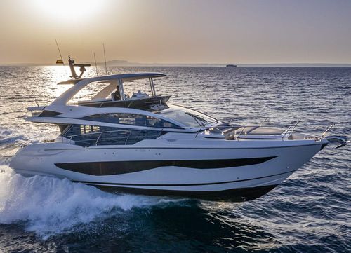 Круизная моторная яхта - 62 - Pearl Motor Yachts Limited - с флайбриджем / POD IPS / 4 каюты