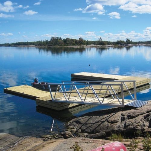 Плавучий док - RESIDENTIAL  - KROPF MARINE - для причаливания / для яхтенной стоянки / из дерева