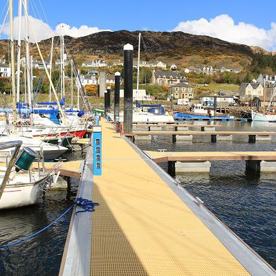 Плавучий док - Inland and Coastal Marina Systems Ltd. - для причаливания / для яхтенной стоянки / из гальванизированной стали