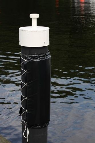 Кранец для порта - vertical - DockAdd Marine Equipment - для свай / Дропстич