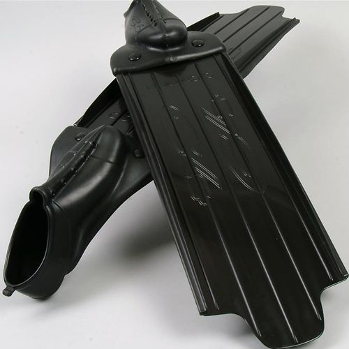 Ласты для подводной охоты - WAHOO DARK / WAHOO FOG - C 4 - пластиковый