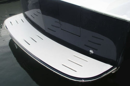 Платформа для купания - 35′ Chris Craft Commander - Beachcomber Fiberglass Technology - фиксированная / для катера / для заднего табло