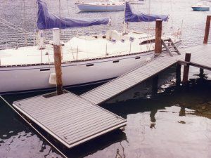 Плавучий док - RESIDENTIAL  - Marina Dock Systems - для причаливания / для яхтенной стоянки / из лиственных пород дерева