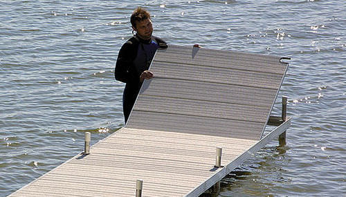 Модульный док - Vers-A-Dock - Hewitt Boats Lifts and Docks - для причаливания / для яхтенной стоянки / на сваях