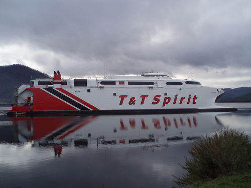 Автомобильный паром Ro-Pax - T&T SPIRIT - INCAT - катамаран / высокоскоростной