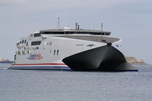 Автомобильный паром катамаран - INCAT HULL - INCAT - высокоскоростной