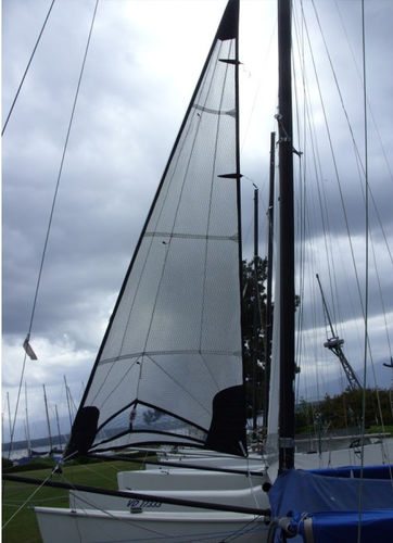 Фок - FOHB181000 - Forward Sailing - для спортивного многокорпусного судна / с трирадиальным кроем / Hobie 18