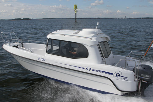 Моторная лодка с каютой c подвесным мотором - 5.9X - TG Boat - с закрытым кокпитом / для спортивной рыбалки / макс. 5 человек