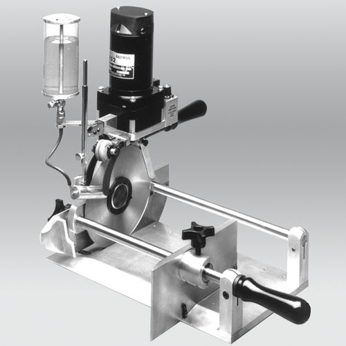 Вырезная машина с поворотным ножом - RS2 - Eastman Machine Company - электрическая / пластмасса / каучук