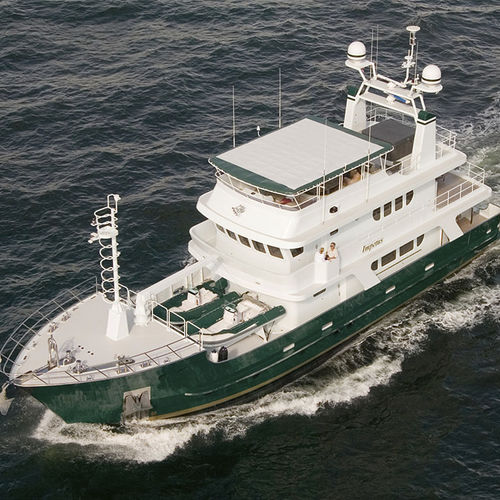 Круизная моторная яхта - M/Y Impetus - Inace - траулер / с рулевой рубкой / корпус водоизмещающего типа