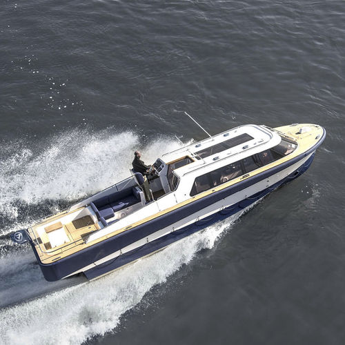 Частично закрытая спасательная шлюпка -  TL-Limo 1100 - Fassmer - для судна