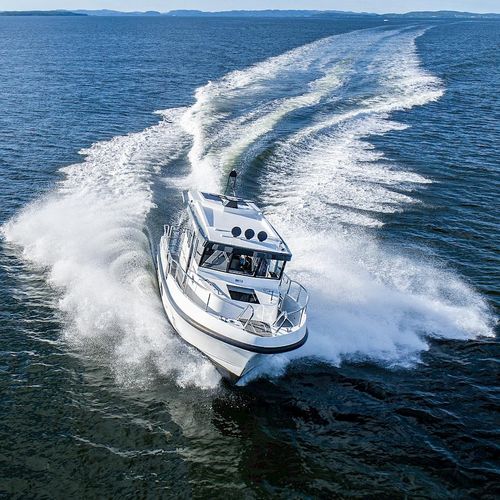 Профессиональный катер катер береговой охраны - 31+ - Linex-Boat Oy - с внутренним мотором