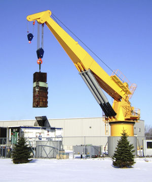 Подъемный кран для судна - Appleton Marine Inc - для палубы / с подъемной стрелой