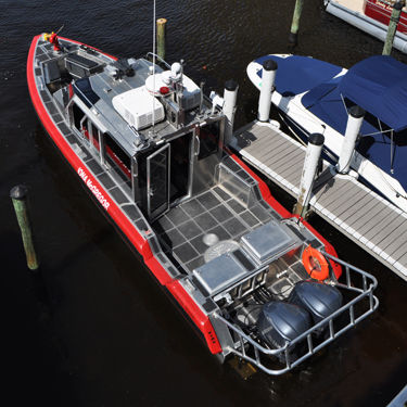 Профессиональный катер пожарный катер - 32 DEFIANT  - Metal Shark Aluminum Boats - c подвесным мотором / из алюминия