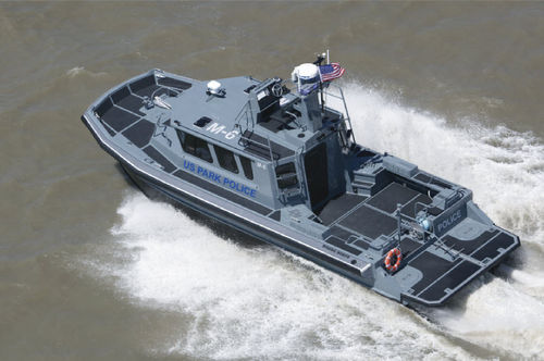 Профессиональный катер катер береговой охраны - M1 - 44' - Moose Boats, Inc. - катамаран / водомет для установки на борту / дизельный