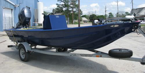 Рыбацкая лодка c подвесным мотором - 1760V2 - Scully's Aluminum Boats - с центральной консолью / для спортивной рыбалки