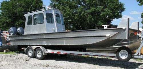 Профессиональный катер рабочая баржа - 3096BV - Scully's Aluminum Boats - c подвесным мотором / из алюминия